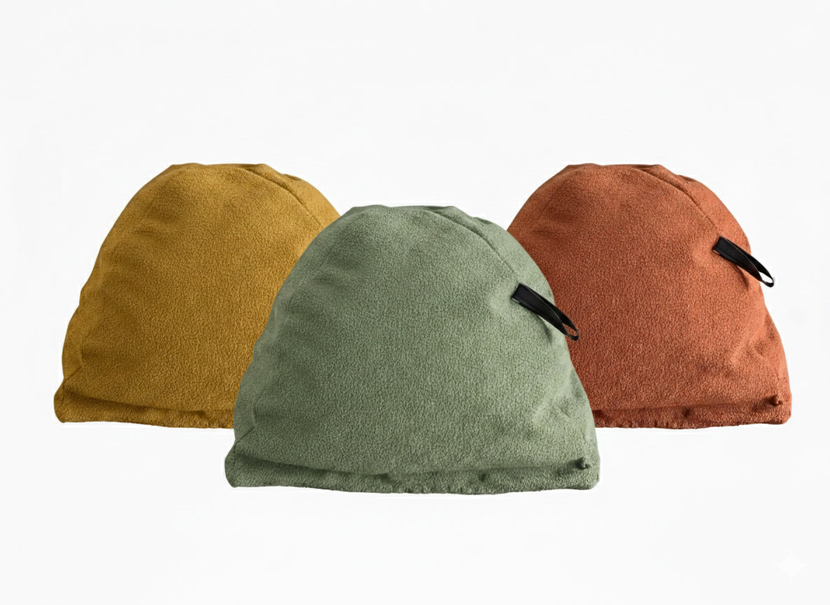 PYRAMID POUF