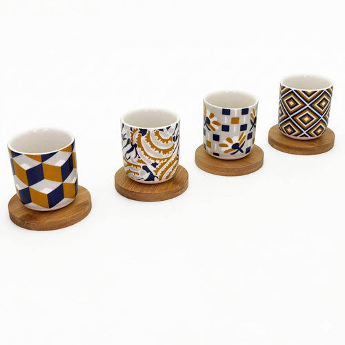 ART COFFEE CUPS (SET OF 4) D