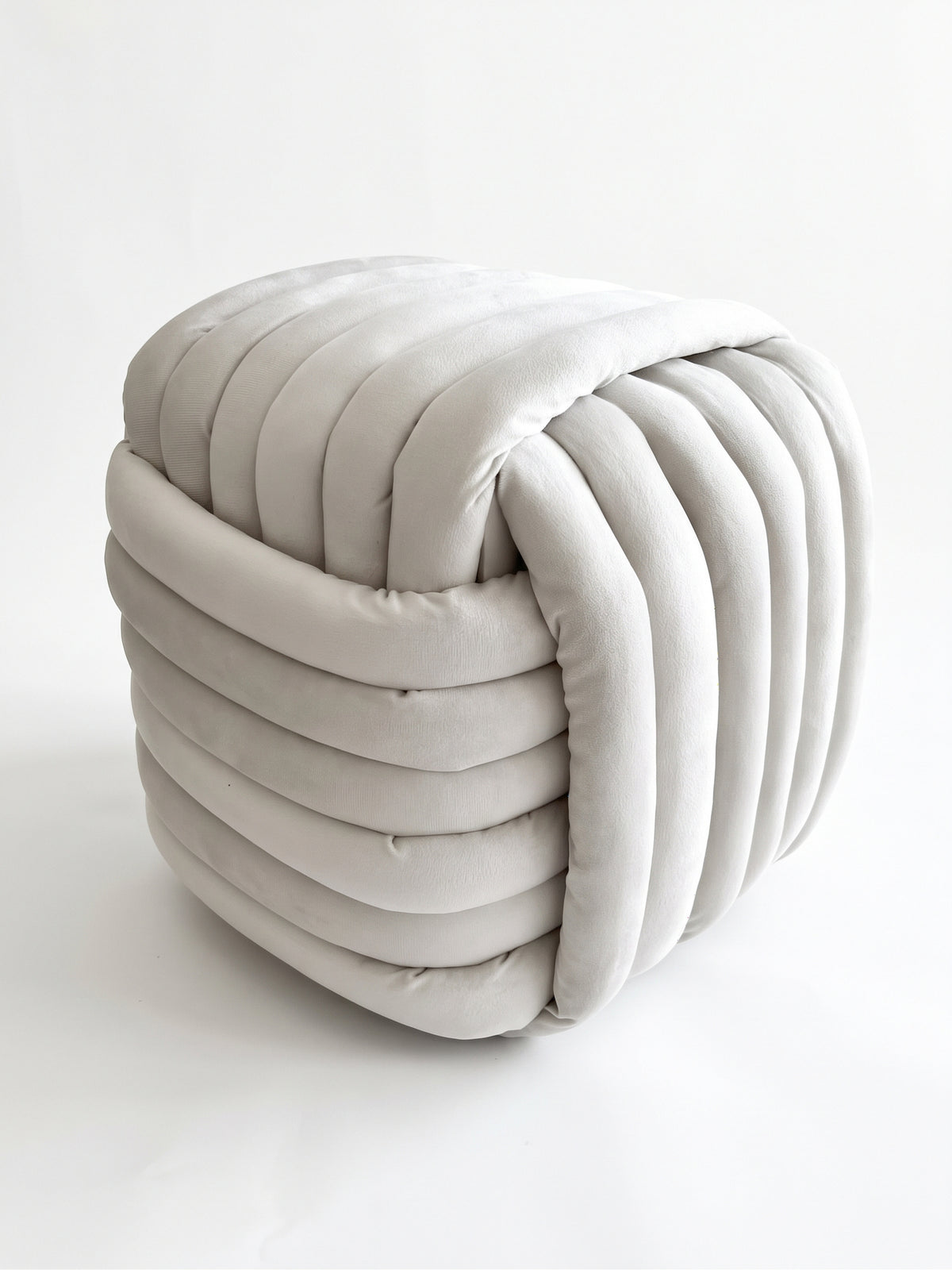 CUBE POUF